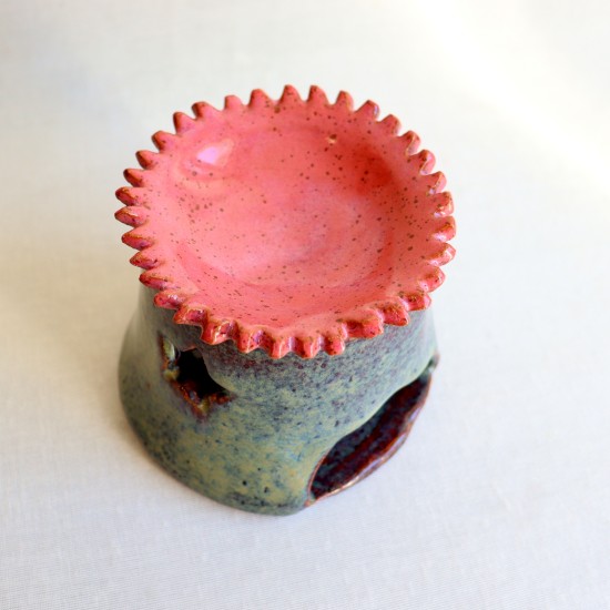 Wax melter ceramic container