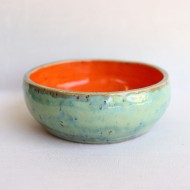 Juicy ceramic bowl