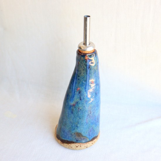 Sapphire Oil Container