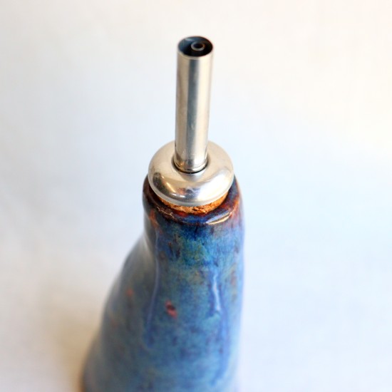 Sapphire Oil Container