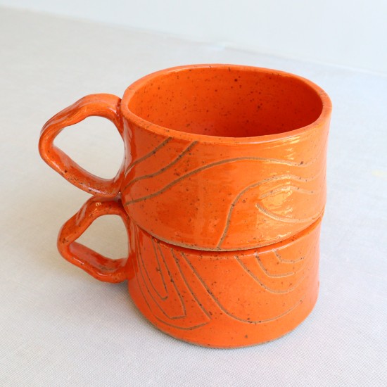 Fine line ceramic mug orange 