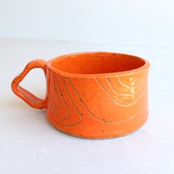 Fine line ceramic mug orange 