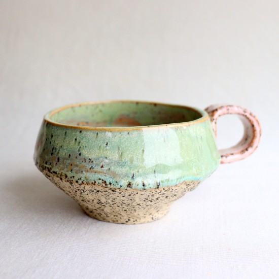 Rose ivy ceramic mug
