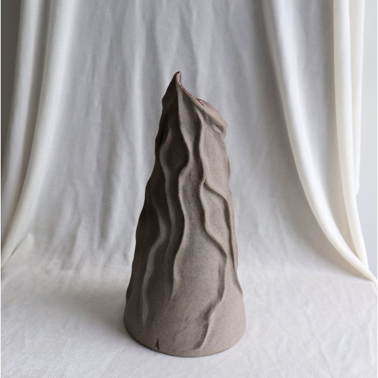 Growing Volcano cone κεραμικό βάζο Growing Volcano cone κεραμικό βάζο