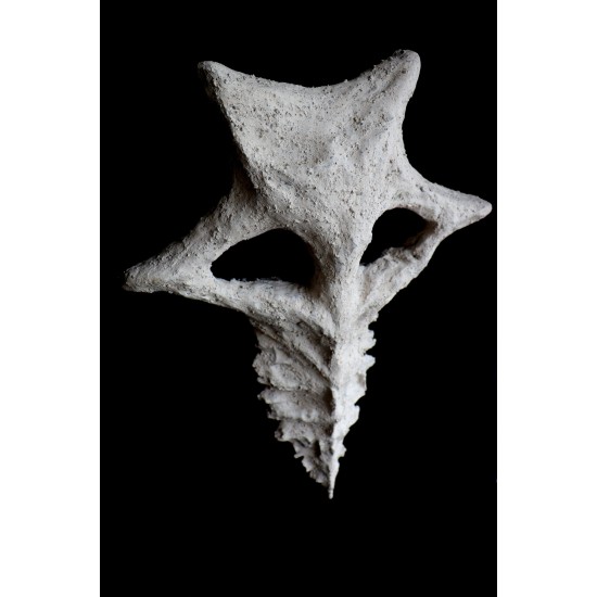 Chaos Alien Dagger I επιτοίχιο κεραμικό γλυπτό Chaos Alien Dagger I επιτοίχιο κεραμικό γλυπτό