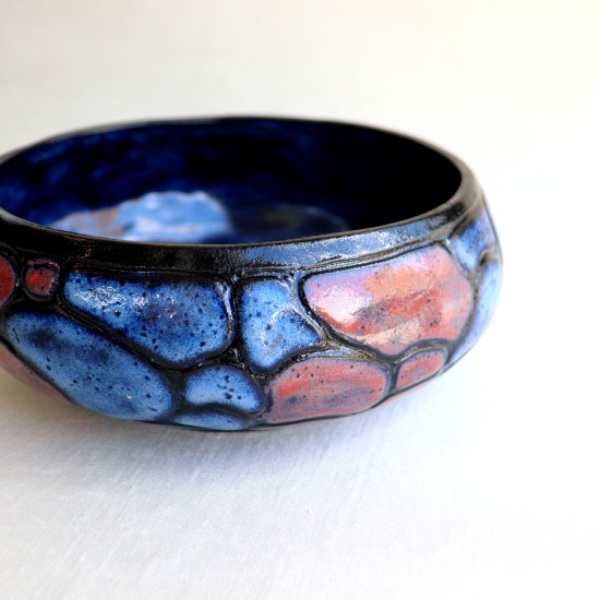 Reptile Carvings ceramic bowl