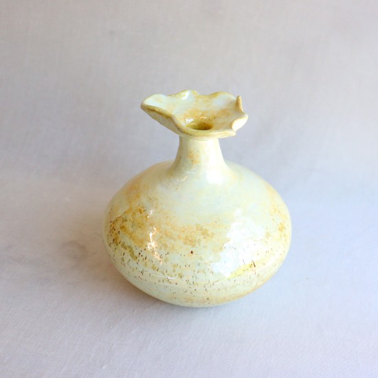 Sunbeam ceramic vase